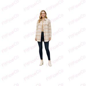 Universal Thread Women’s Boyfriend Plaid Flannel Shacket Size S  2 Front Pockets